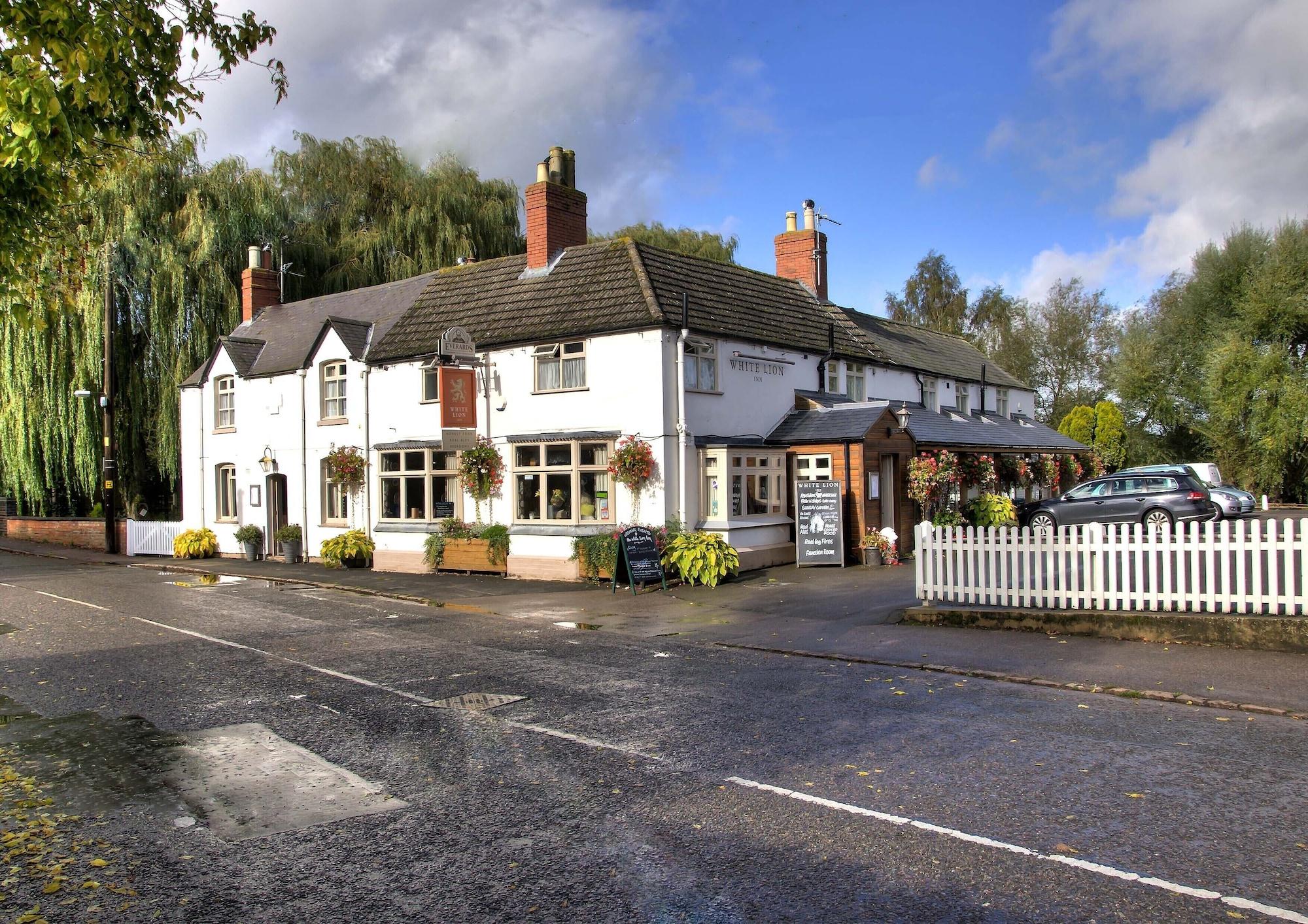 The White Lion Inn أوكهام المظهر الخارجي الصورة