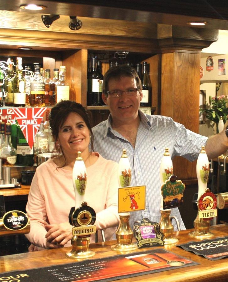 The White Lion Inn أوكهام المظهر الخارجي الصورة