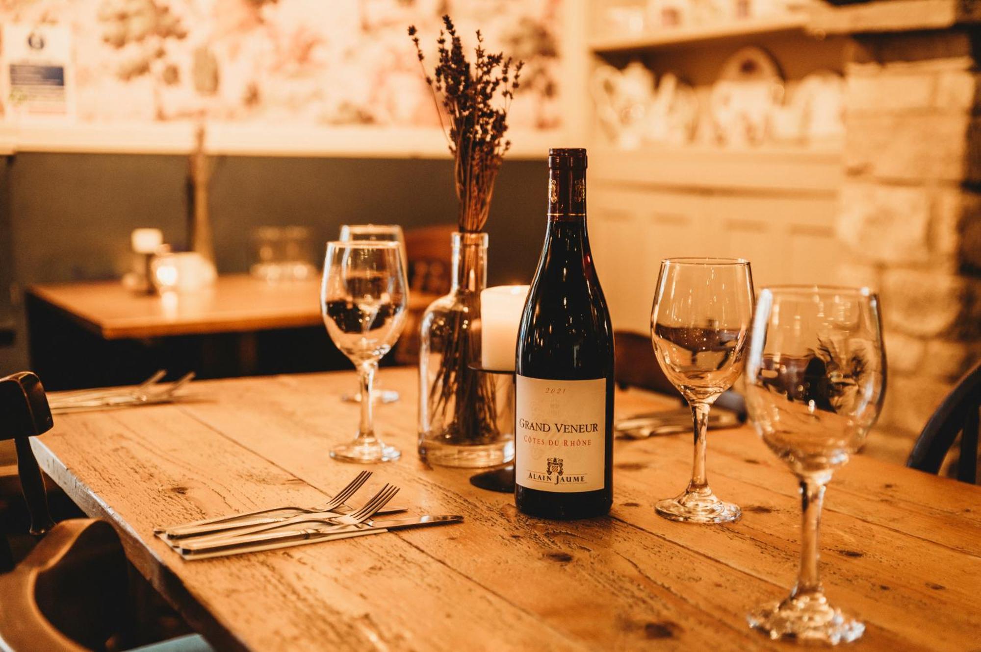 The White Lion Inn أوكهام المظهر الخارجي الصورة