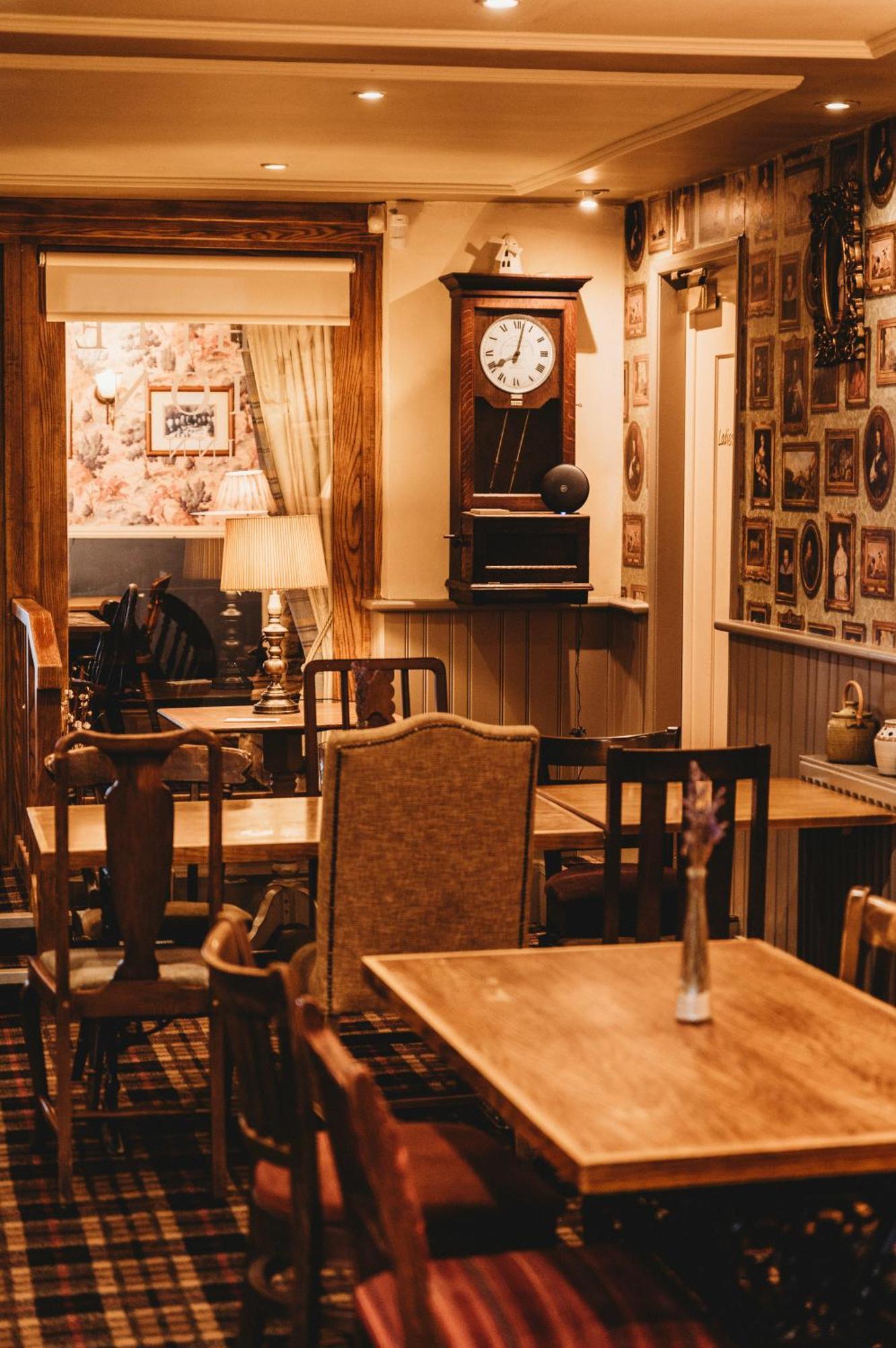 The White Lion Inn أوكهام المظهر الخارجي الصورة